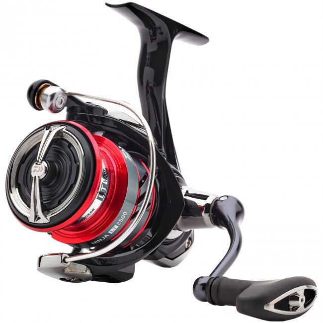 DAIWA NINJA LT 3000-C