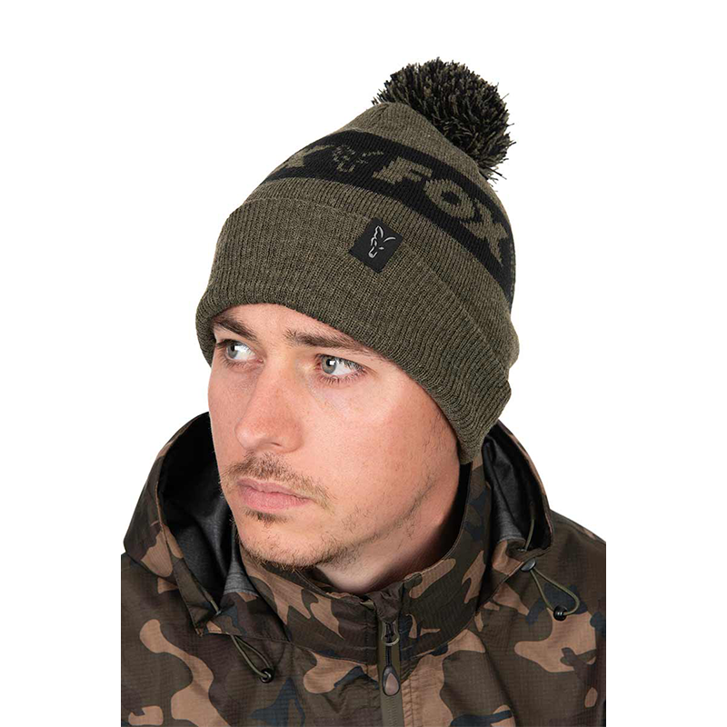 FOX COLLECTION BOBBLE HAT - GREEN & BLACK